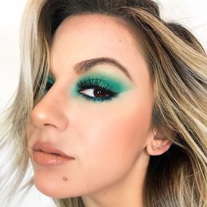 Meet your Posher, Brittney